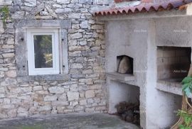 Kuća Prodaja kuće sa dvije garaže, Galižana!, Vodnjan, Casa