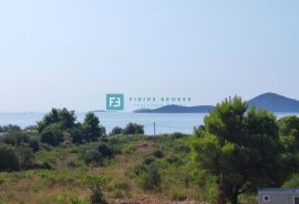 VODICE, novo, 350 m od plaže, 1. kat, 3 spavaće sobe, pogled na more, Vodice, Appartement