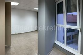 Poslovni prostor u Gospodara Vučića, Zvezdara, Propriedade comercial