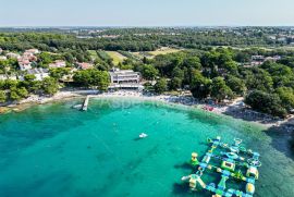 Obiteljska kuća sa 4 sobe, garaža, blizu plaže, Medulin, Banjole, Medulin, Σπίτι