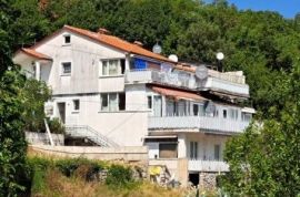 OPATIJA, MOŠĆENICE - kuća s 14 apartmana, Mošćenička Draga, Casa