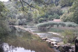 SLUNJ - PLITVICE, MLIN I 5 OBJEKATA NA KORANI, 20000 M2! PRILIKA!, Slunj, Terreno