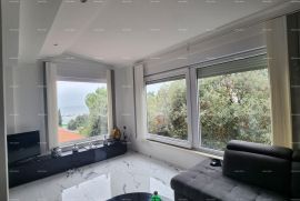 Stan Pješčana uvala, prvi red do mora. Apartman sa pogledom na more., Pula, Flat