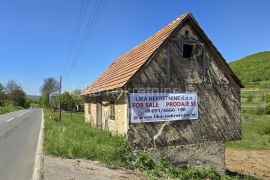 OROVAC ( Otočac ) kuća prizemnica, pomoćna zgrada, vrt, oranica, Otočac, Haus