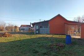 Kuća 109 m2 sa imanjem (10000 m2) Bjelovar Ždralovi, Bjelovar - Okolica, بيت