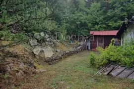 Saršoni građevinski teren, Viškovo, Zemljište