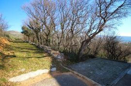 NOVI VINODOLSKI, POVILE - Građevinsko zemljište udaljeno 190m od plaže, Novi Vinodolski, Land