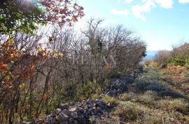 NOVI VINODOLSKI, POVILE - Građevinsko zemljište udaljeno 190m od plaže, Novi Vinodolski, Land