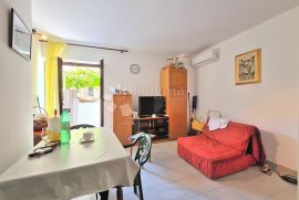 APARTMAN U BAŠKOJ BLIZU MORA, Baška, Flat