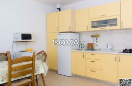 Samostojeća kuća 182 m2 – Bibinje *50 m od mora* (ID-2185/E), Bibinje, Дом