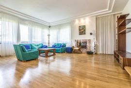 Zagreb, Šestine, obiteljska vila 500m2 na zemljištu 4.500m2, Zagreb, Kuća