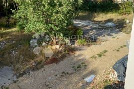 okolica grada Krka, villa sa bazenom i teniskim igralištem, Krk, بيت