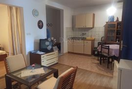 Apartmanska kuća 150 m od mora, Medulin, بيت