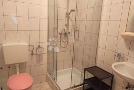 Apartmanska kuća 150 m od mora, Medulin, بيت