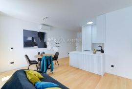 Preluk Apartman br. 8, Rijeka, Kвартира