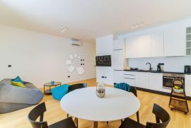 Preluk Apartman br. 6, Rijeka, Kвартира