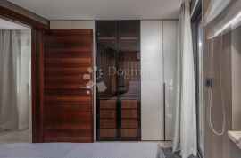 MALINSKA PENTHAUS SA BAZENOM 80M OD MORA, Malinska-Dubašnica, Appartement