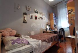 RIJEKA, CENTAR, stan 100 m2,  u centru grada na traženoj lokaciji, Rijeka, Apartamento