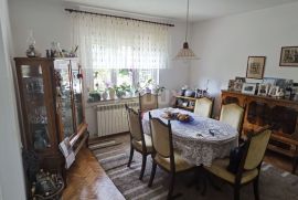 OPATIJA, POBRI - 4SKL, 108 m2, garaža, okućnica!, Matulji, Kвартира