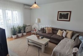 OPATIJA, POBRI - 4SKL, 108 m2, garaža, okućnica!, Matulji, Kвартира