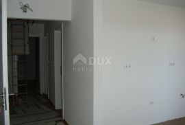 OTOK KRK, MALINSKA - Apartman 3S+DB sa pogledom na more, Malinska-Dubašnica, Apartamento