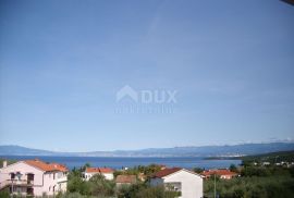 OTOK KRK, MALINSKA - Apartman 3S+DB sa pogledom na more, Malinska-Dubašnica, Apartamento