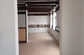 ZAGREB, POSLOVNI PROSTOR - 333 m2 u strogom centru, Zagreb, Gewerbeimmobilie