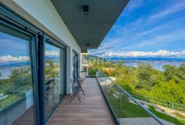 OPATIJA, LOVRAN - novonamještena moderna vila 400m2 s bazenom blizu Opatije, panoramski pogled na more, Opatija - Okolica, House