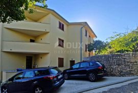 ISTRA, LABIN - Apartmanska kuća u predgrađu, Labin, Casa