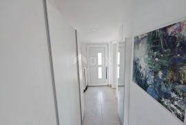 CRIKVENICA - Savršen penthouse na savršenoj lokaciji!, Crikvenica, Appartement