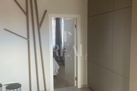 Hosti, luksuzna etaža, 4S+DB, 217m2, Rijeka, Flat