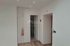 RIJEKA, CENTAR-poslovni prostor 63,01 m2, Rijeka, Propriedade comercial