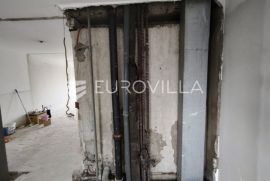 Zagreb, Središće, trosoban stan NKP 60 m2, Zagreb, Flat