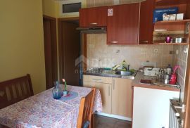 ISTRA-PULA dva stana u centru grada 76m2, Pula, Wohnung