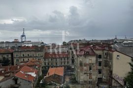 Bulevard, gospodskih 173,73 m2 stana i garaža od 14,07 m2!!, Rijeka, Appartment