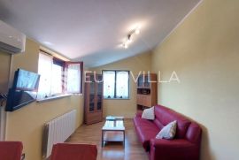 Galižana, apartmanska kuća s garažom i maslinikom, Vodnjan, Casa