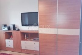 RIJEKA, CENTAR - Gospodski stan u centru, s liftom, Rijeka, Flat