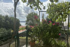 CRIKVENICA, DRAMALJ-Dva apartmana udaljena 100 metara od mora, Crikvenica, Stan