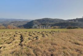 ISTRA, MOTOVUN, KAŠĆERGA - Građevinsko zemljište s građevinskom dozvolom, panoramski pogled!, Pazin - Okolica, Zemljište