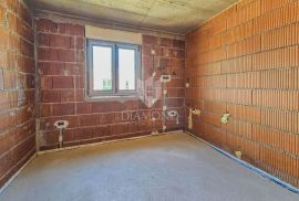 Umag, okolica, novogradnja! Predivan stan sa pogledom na more!, Umag, Apartamento