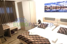 Komforan 4-sobni apartman blizu mora, 93 m2, Podstrana, prodaja, Podstrana, Flat