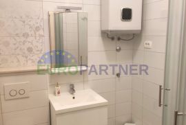 Komforan 4-sobni apartman blizu mora, 93 m2, Podstrana, prodaja, Podstrana, Flat