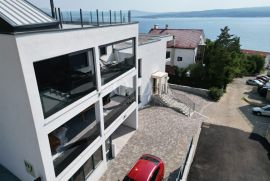 Dramalj penthouse sa garažom i zasebnim apartmanom, Crikvenica, شقة