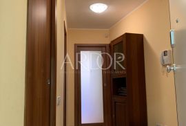 OPATIJA 3S+DB, terasa, sauna, garaža, Opatija, شقة