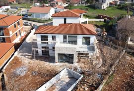 ISTRA,POREČ-Moderna vila s bazenom u izgradnji, Poreč, Maison