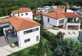 ISTRA,POREČ-Moderna vila s bazenom u izgradnji, Poreč, Maison