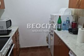 Rakovica, Centar, Pilota Ratka Jovanovića, 1.5, 65m2, Rakovica, Wohnung