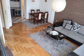 Blok 64, 68m2, 2.0, namešten, sa garažnim mestom, Novi Beograd, Appartement