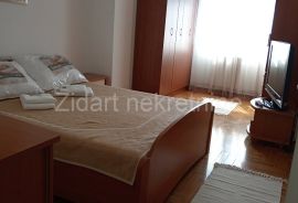 Blok 64, 68m2, 2.0, namešten, sa garažnim mestom, Novi Beograd, Appartement