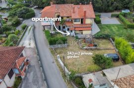 OPATIJA, POBRI - prizemlje od 120 m2 za adaptaciju, pogled na more i veliki vrt, Opatija - Okolica, Stan